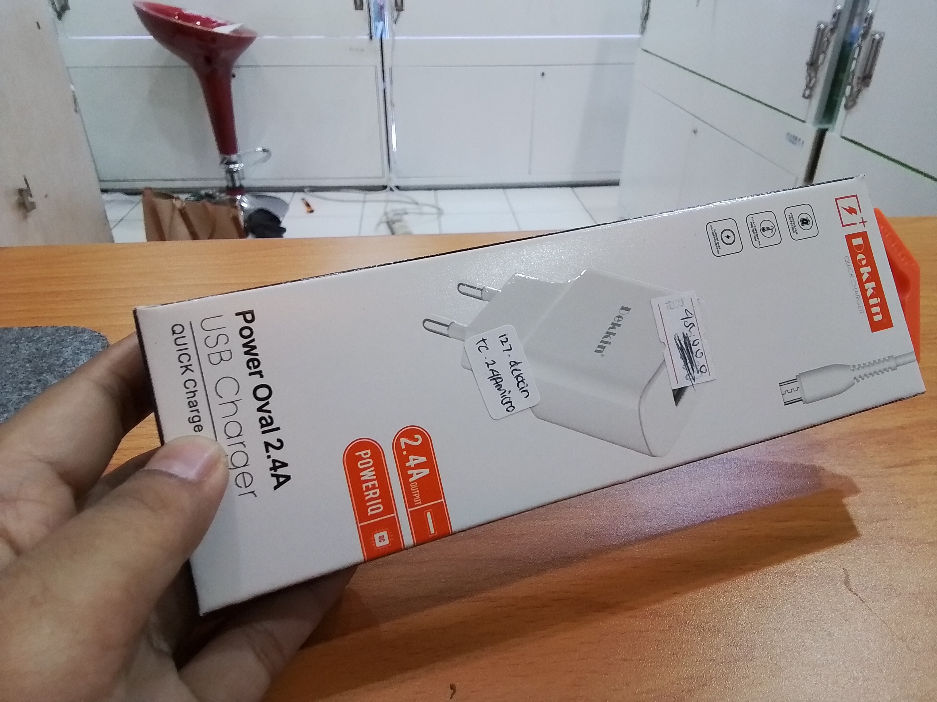 127 DEKKIN TC 2.4A MICRO