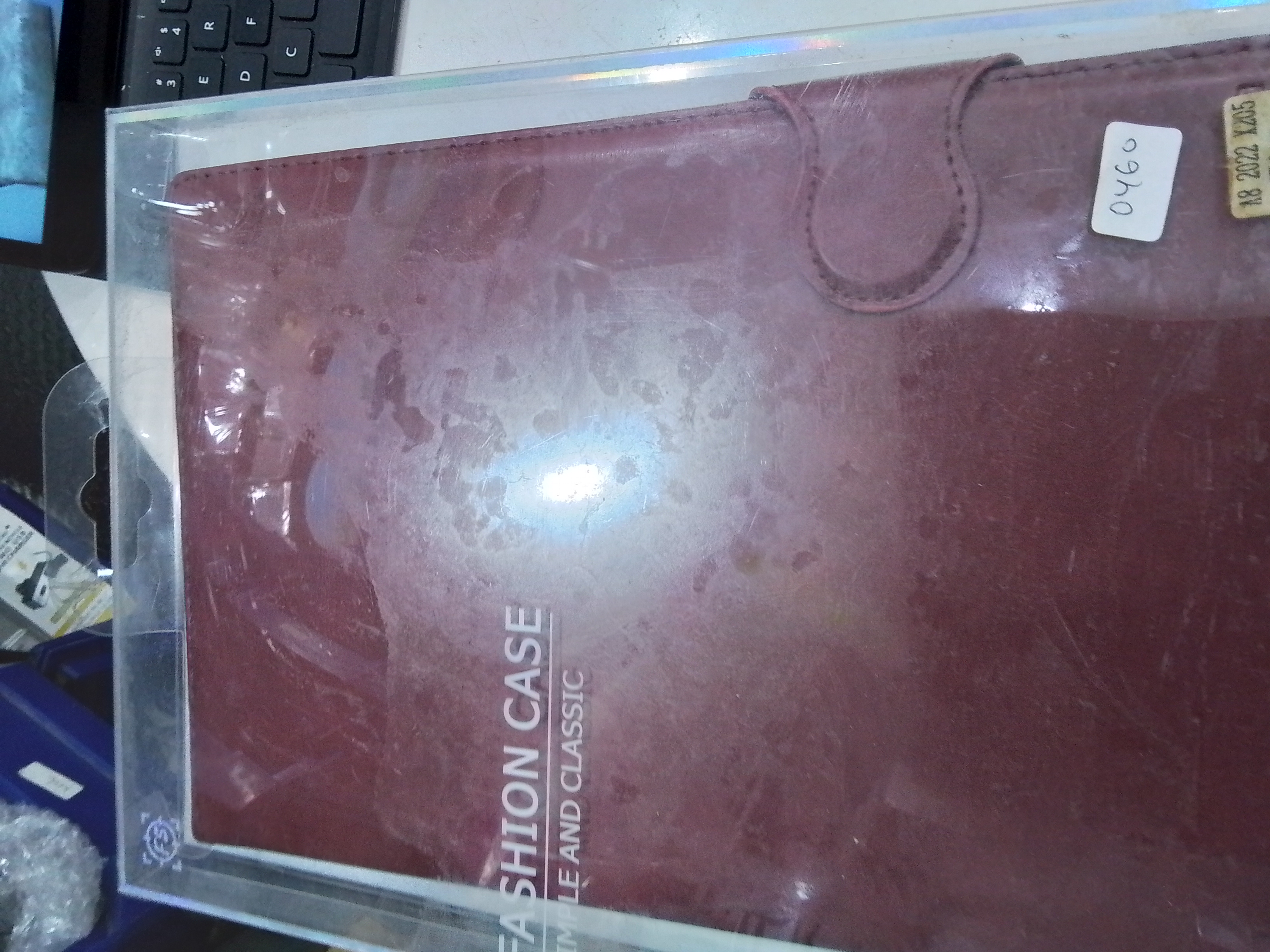 0460 SARUNG TAB A8 2022 WINE