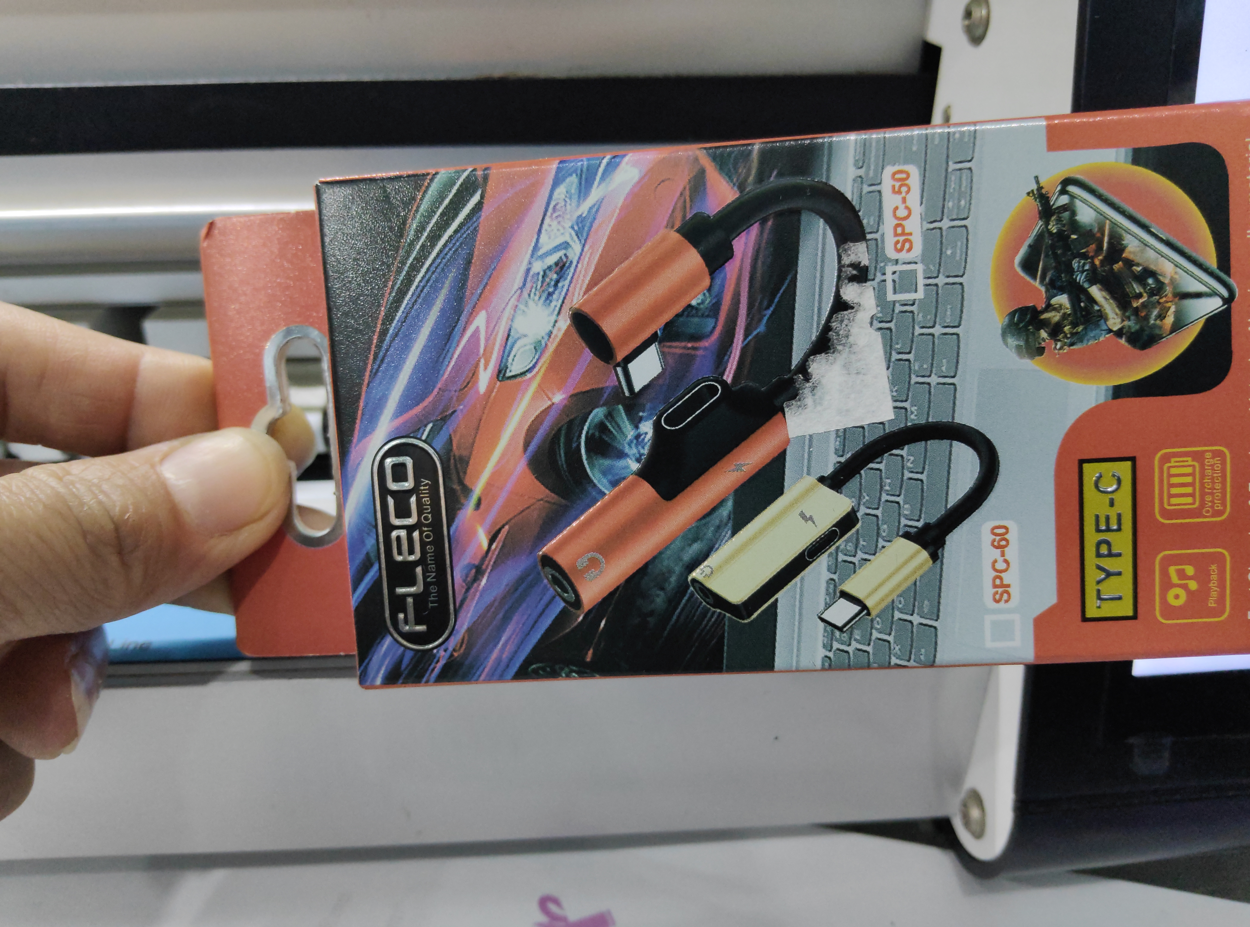 0560 OTG SPLITTER FLECO