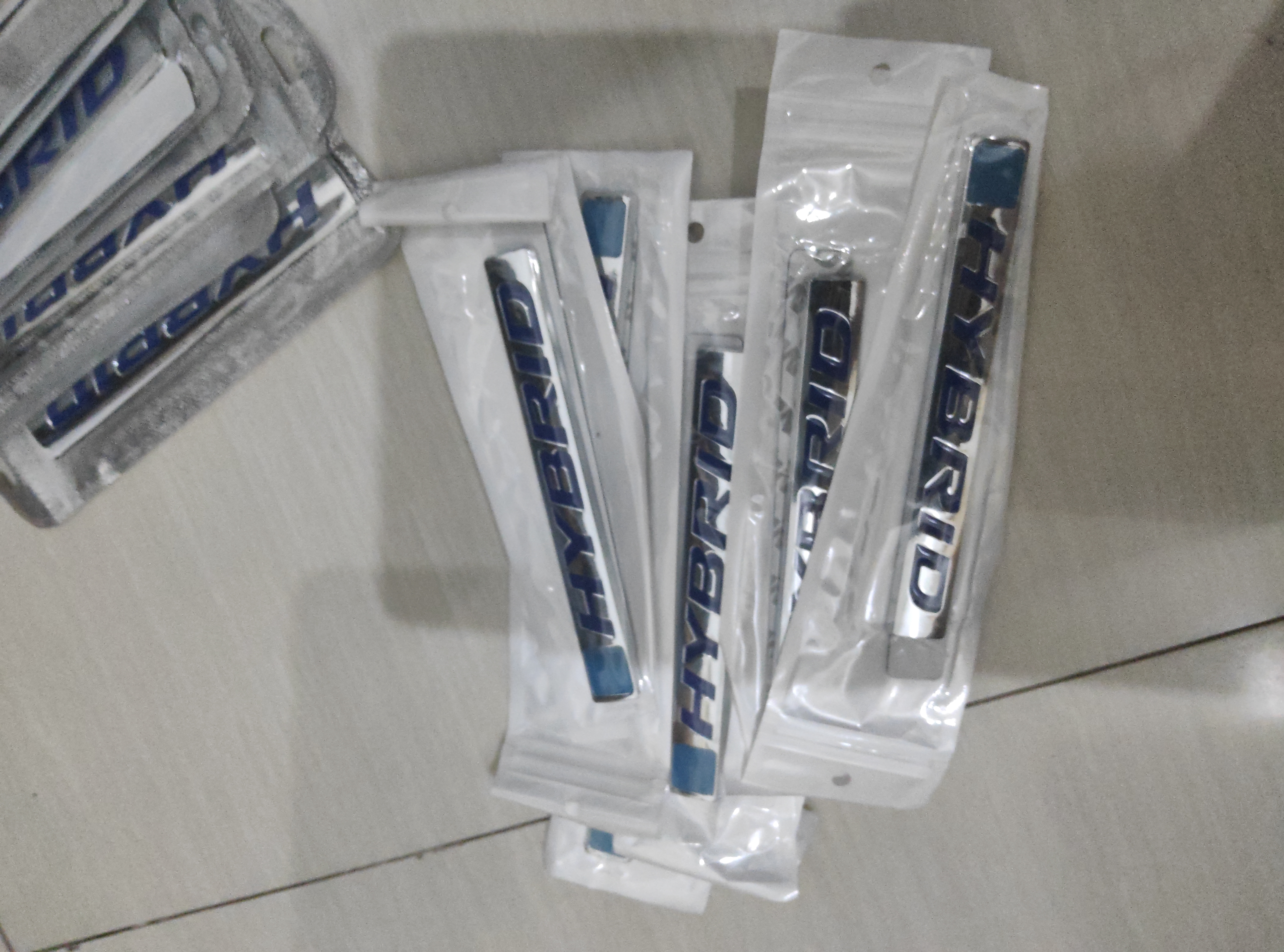 AM-76  STIKER HYBRID MOTIF