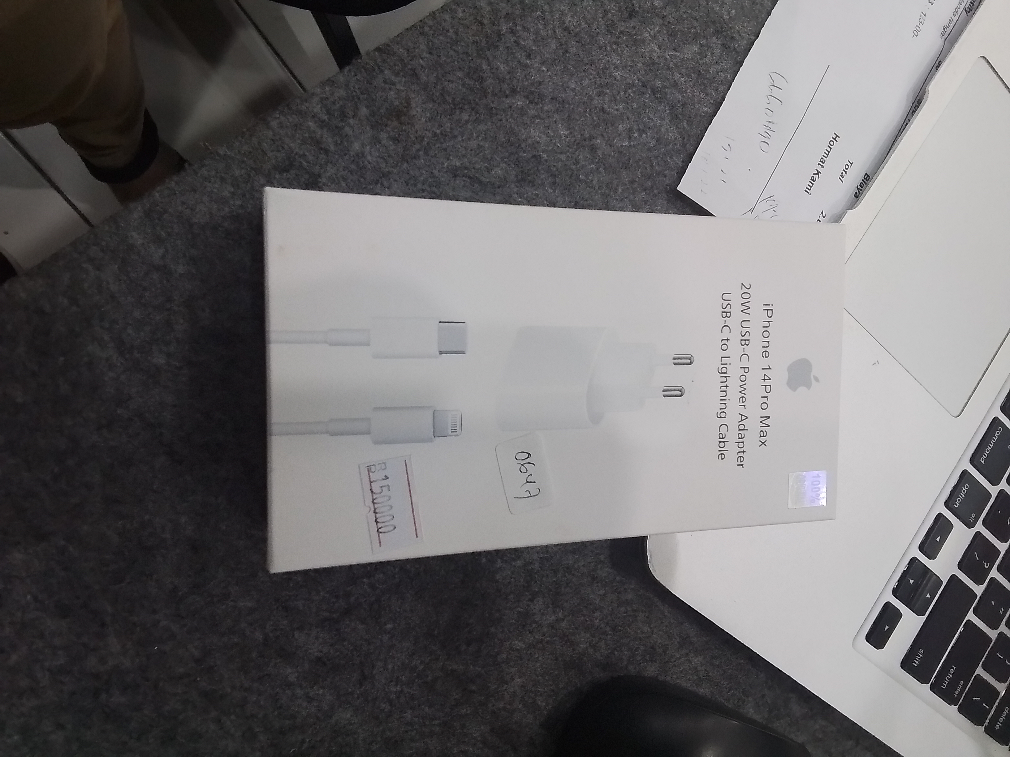 0647 TC IPHONE 14 PM 100